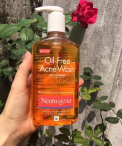 sua rua mat neutrogena oil free acne wash 12