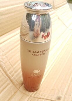 Nước hoa hồng tinh chất ốc sên – Ye Dam Yun Bit