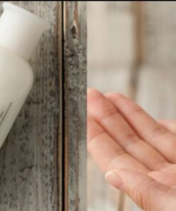 Sữa dưỡng trắng da Innisfree White Tone Up Lotion