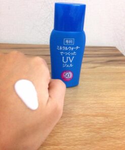 kem chong nang shiseido senka spf 50pa3