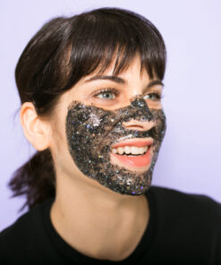 mat na lap lanh glam glow glitter mask 4