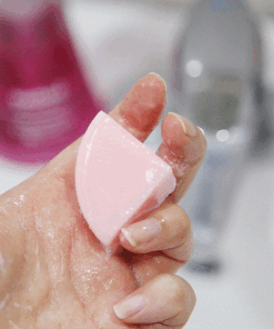 xa phong tri mun strawberry milk soap 1