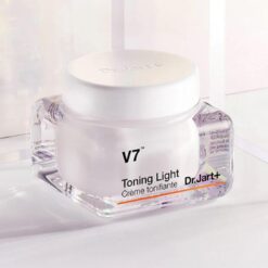 Kem dưỡng trắng trị thâm nám Dr.Jart+ V7 Toning Light