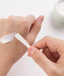 kem duong innisfree no sebum powder cream 4