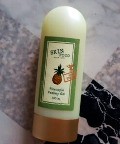 tay da chet tinh chat dua skinfood pineapple peeling gel 9