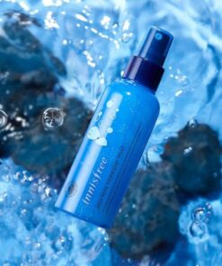 xit khoang duong innisfree jeju lava seawater mist 2