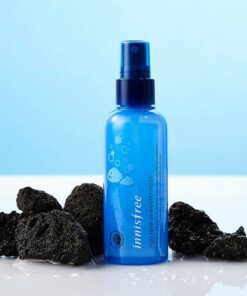 xit khoang duong innisfree jeju lava seawater mist 6