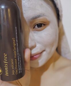 sieu-mat-na-nui-lua-innisfree-jeju-volcanic-clay-mousse-mask-21
