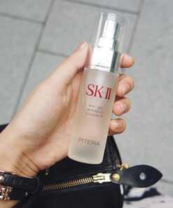 Xit khoang ngay SK II Mid Day Miracle Essences 4