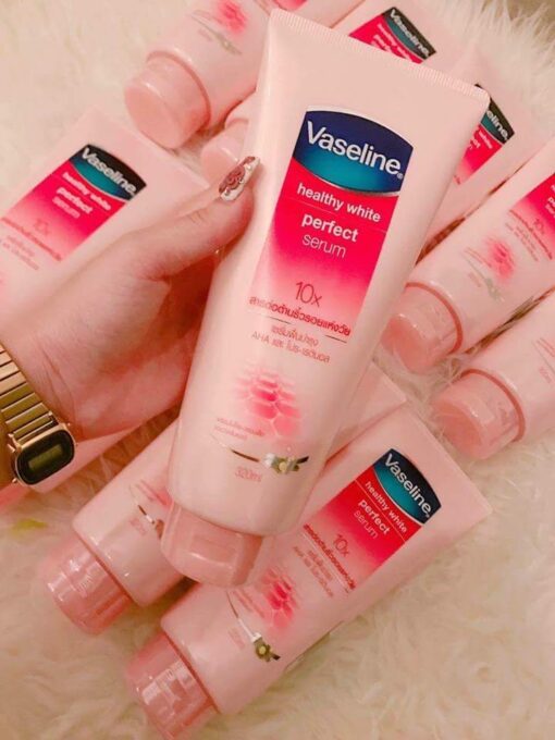 duong-the-vaseline-healthy-white-1