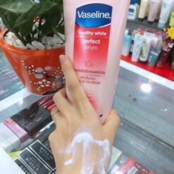 duong-the-vaseline-healthy-white-16