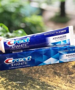 kem danh rang crest 3d white 22