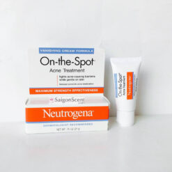 kem-tri-mun-neutrogena-on-the-spot-acne-4