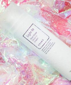 cosrx light fit real water toner cream 4