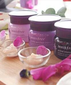 kem duong trang va chong lao hoa innisfree jeju orchid enriched cream 5 700x466