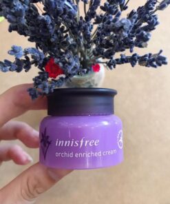 kem duong trang va chong lao hoa innisfree jeju orchid enriched cream 7 700x718