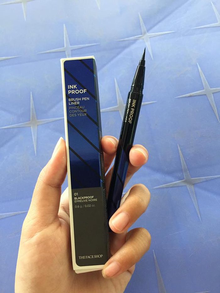 Bút dạ kẻ mắt The Face Shop Ink Proof Brush Pen Liner