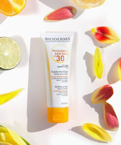 kem chong nang bioderma photoderm akn mat spf 30 7