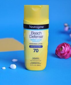 kem chong nang neutrogena beach defense1