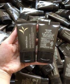 kem duong da tinh chat tra den innisfree black green tea cream 30ml 2