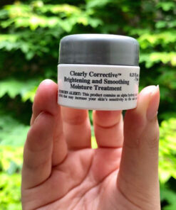 kem duong kiehls clearly corrective brightening smoothing moisture treatment 4