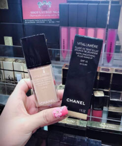 kem nen chanel vitalumiere satin smoothing fluid makeup 8