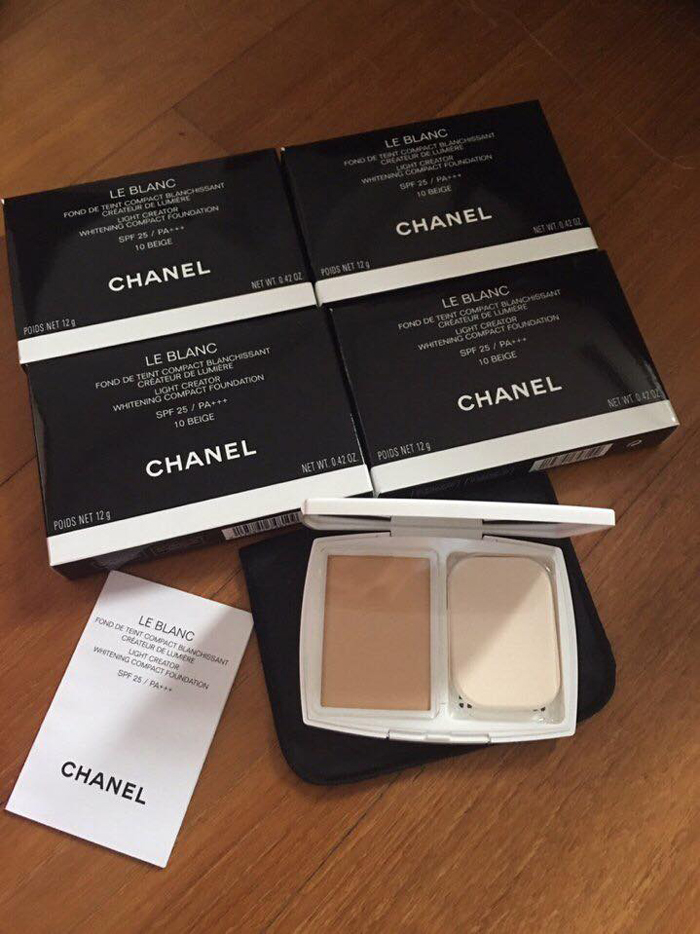 Phấn phủ nén Chanel Le Blanc Light Mastering Whitening Compact Foundation  SPF 25 PA
