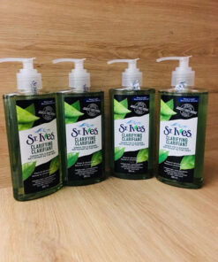 sua rua mat cho da dau mun st ives clarifying clarifiant green tea cleanser 4