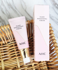 kem duong trang da ahc flash whitening cream 4
