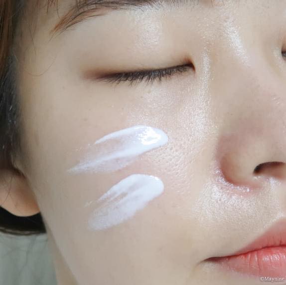 Kem chống nắng Anessa Perfect UV Sunscreen Skincare Milk SPF50+ PA++++