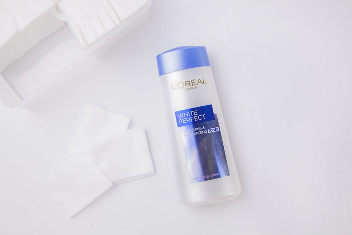Nước Hoa Hồng L'Oréal White Perfect Whitening Moisturizing Toner
