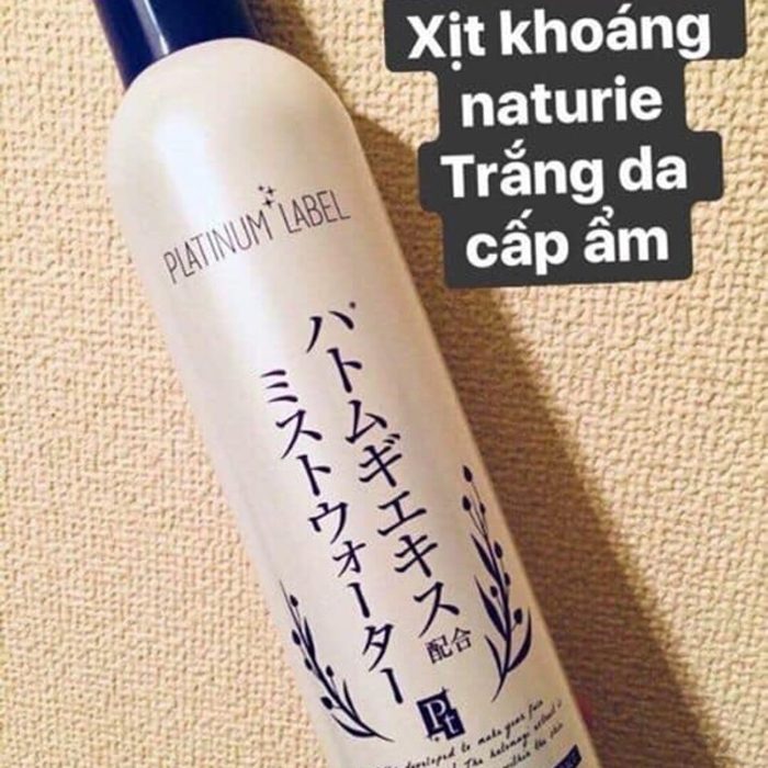 Xịt khoáng Platinum Label Mist Water Hatomugi Extract