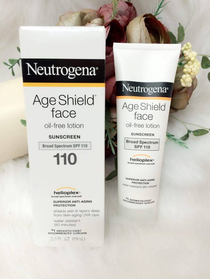 Kem chống nắng Neutrogena Age Shield Face Oil Free SPF 110