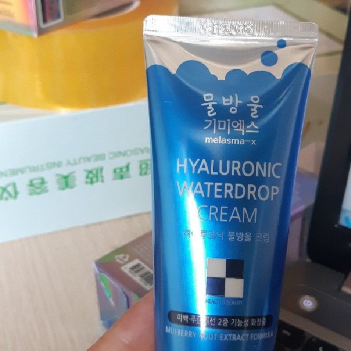 Kem dưỡng ẩm Melasma-X Hyaluronic water drop cream