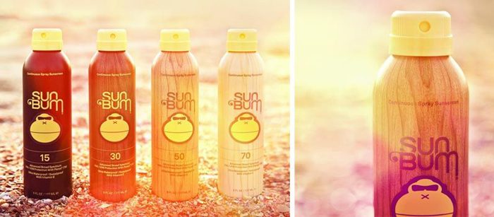 Xịt chống nắng Sun Bum Premium Moisturizing Sunscreen Spray