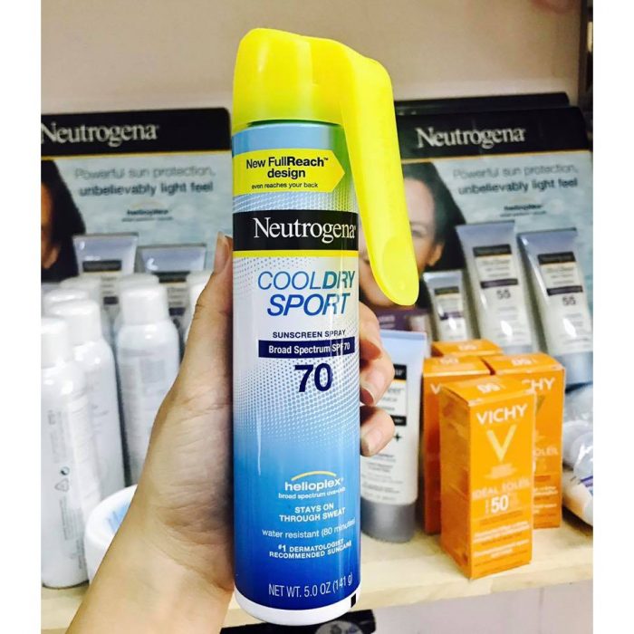 Xịt chống nắng Neutrogena Cooldry Sport sunscreen spray