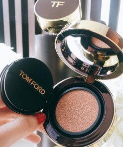 phan nuoc tom ford traceless touch foundation 9