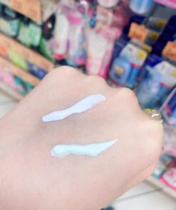 skin aqua tone up uv essence mint green limited 8