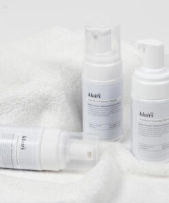 sua rua mat klairs rich moist foaming cleanser 4