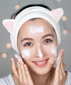 sua rua mat klairs rich moist foaming cleanser 9