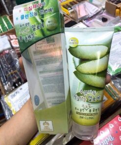 sua rua mat tay da chet 3w clinic lo hoi pure scrub foam cleansing 11