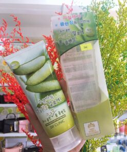 sua rua mat tay da chet 3w clinic lo hoi pure scrub foam cleansing 12
