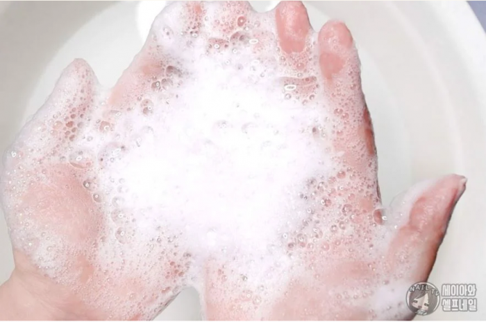 Sữa Rửa Mặt Byvibes Wonder Bath PH Balancing PHA Cleansing Foam