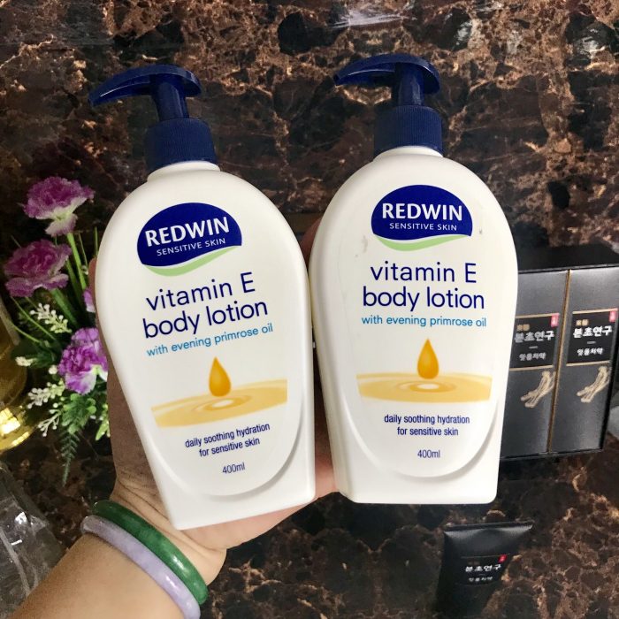 Sữa dưỡng thể Redwin Vitamin E Body Lotion