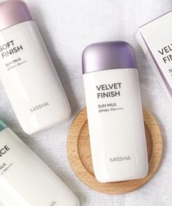 Kem chống nắng Missha All Around Safe Block Sun Milk SPF50+/PA+++