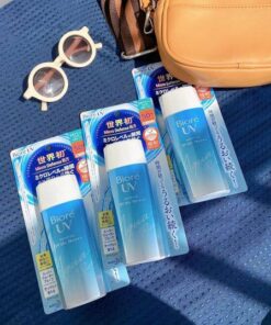 Kem Chống Nắng Biore UV Aqua Rich Watery Gel không bết dính