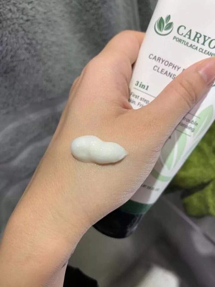 Sữa rửa mặt Caryophy Portulaca Cleansing Foam