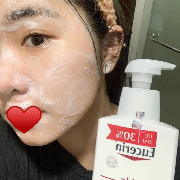 Sữa rửa mặt Eucerin PH5 Facial Cleanser