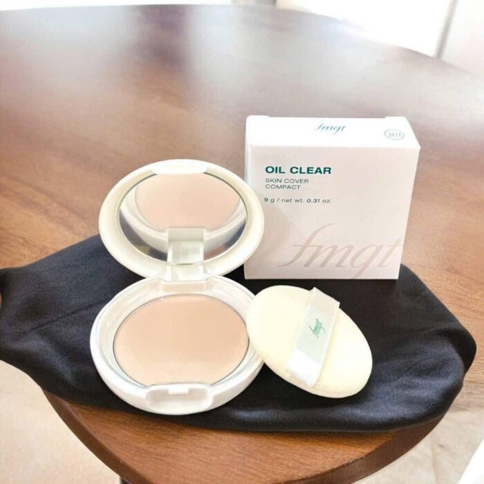 Phấn Phủ Kiềm Dầu The Face Shop Oil Clear Smooth & Bright Pact Mẫu Mới