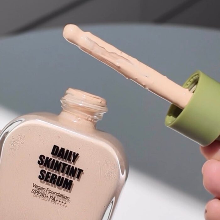 Kem Nền Glamrr Q Daily SkinTint Serum Vegan Foundation